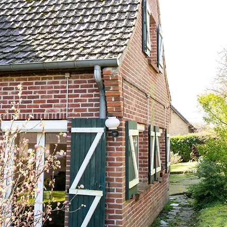 Maison De Campagne, Aux 3 Cedres - 카셀
